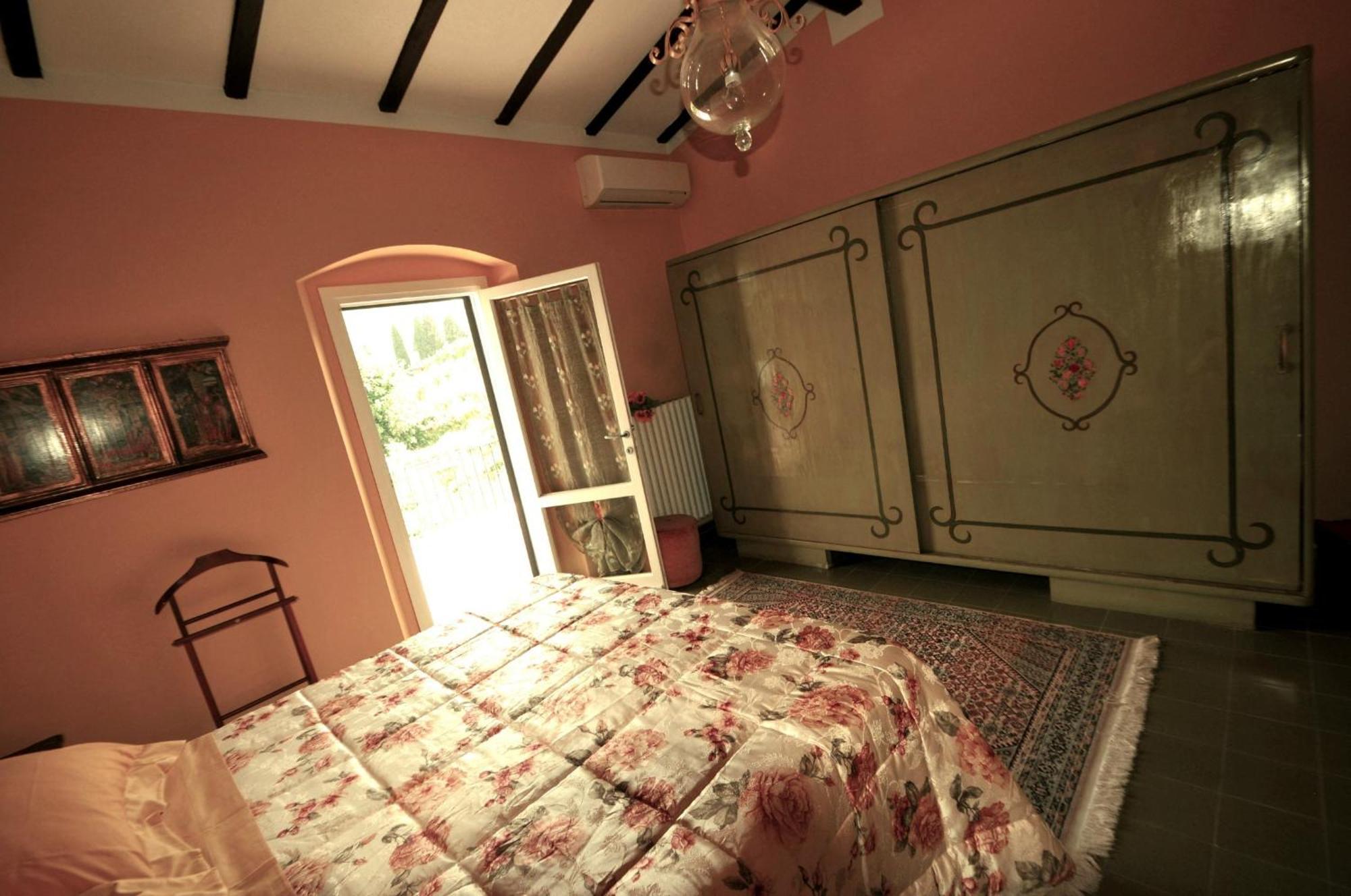 Olivia B&B And Apartment Cantagrillo Room photo